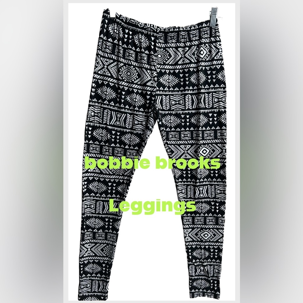 🔲🔲 Bobbie Brookes Ladies Leggings-NWOT🔲🔲